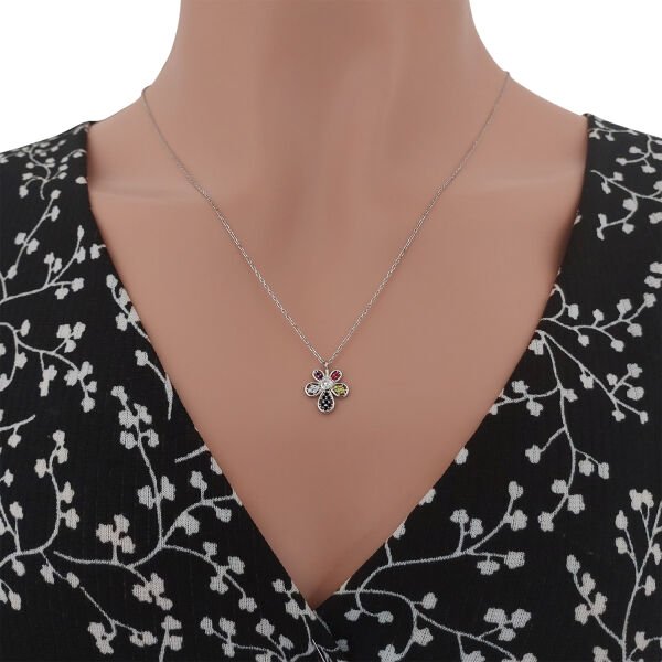 Gümüş Taşlı Papatya Kolye