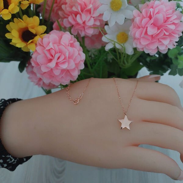 Gümüş Taşsız Yıldız Kolye