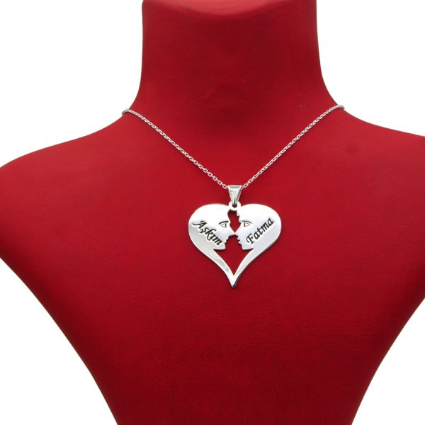 Gümüş Kalpli Göz Göze İsimli Kolye