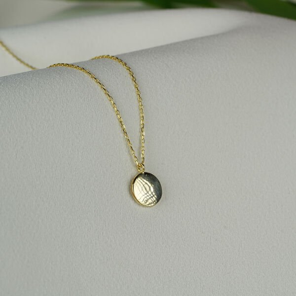 Gümüş Yuvarlak Minik Kolye