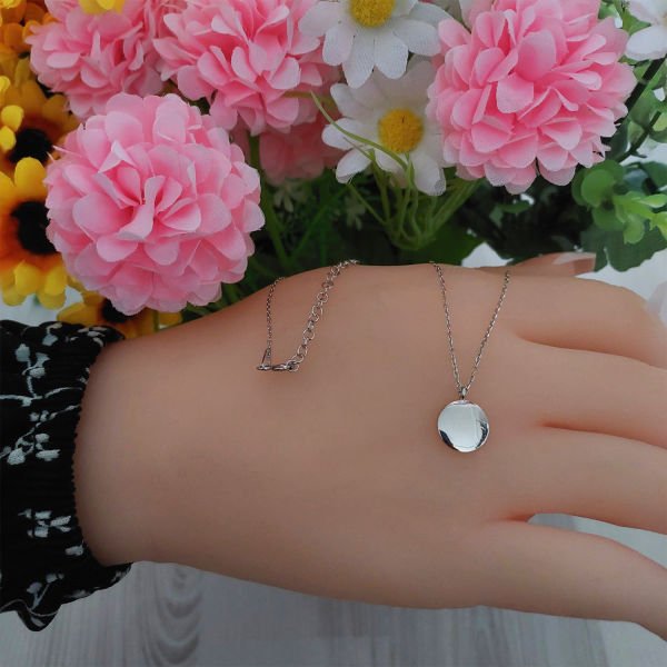 Gümüş Yuvarlak Minik Kolye