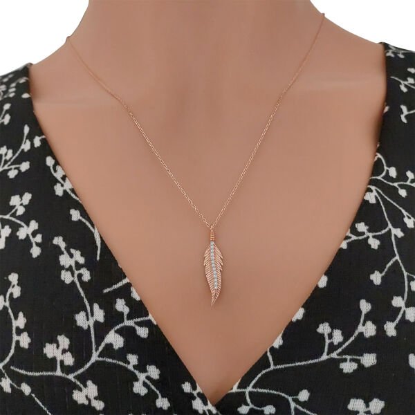 Gümüş Yaprak Kolye