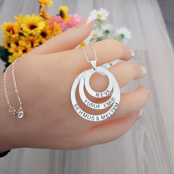 Gümüş Özel Tasarım 3 Halkalı İsimli Kolye