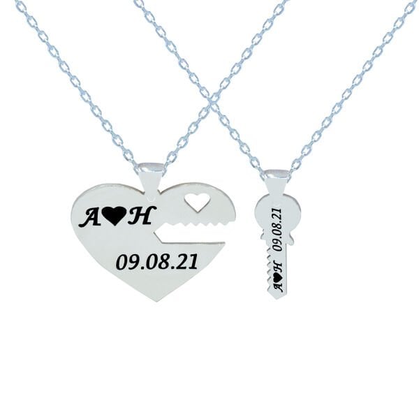 Gümüş Kalpli Anahtar İsimli Kolye