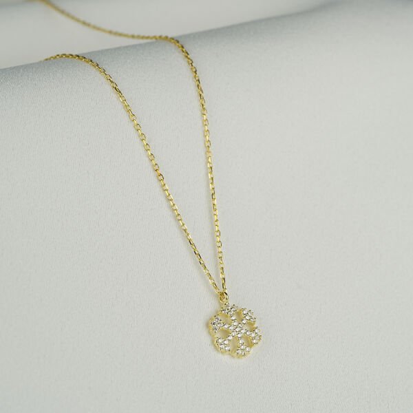 Gümüş Kar Tanesi Kolye