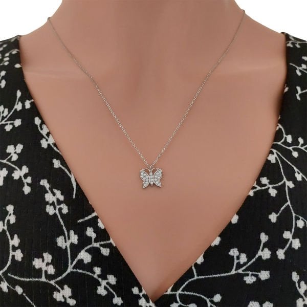 Gümüş Kelebek Kolye