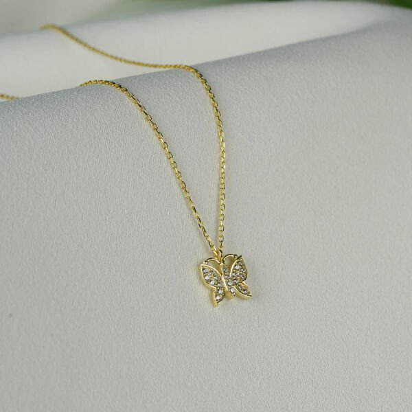 Gümüş Kelebek Kolye
