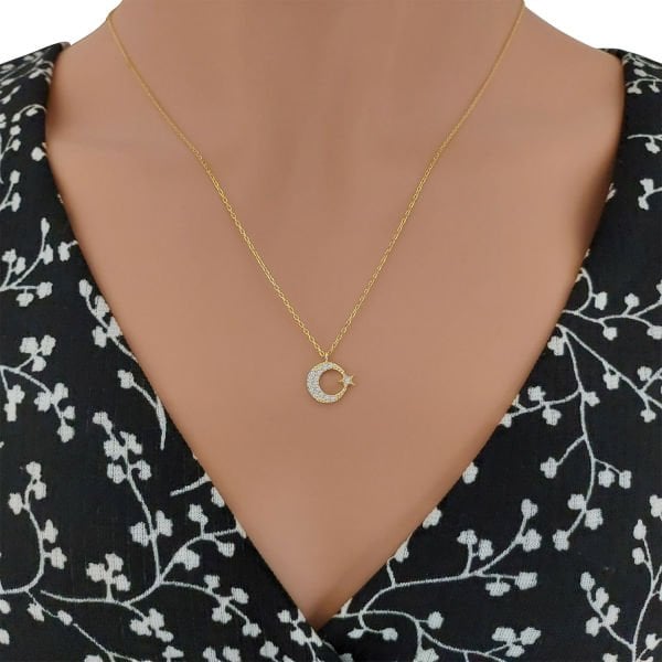 Gümüş Taşlı Ayyıldız Kolye