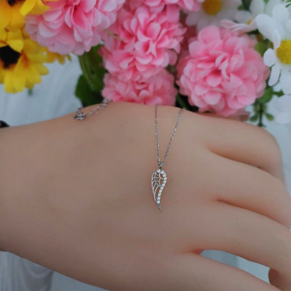 Gümüş Melek Kanatlı Kolye