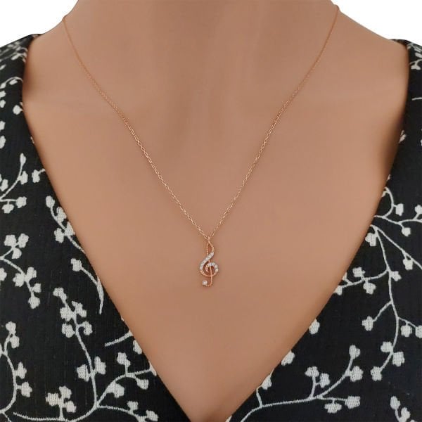 Gümüş Sol Anahtarı Kolye