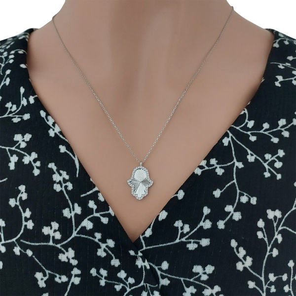 Gümüş Taşlı Kalemli El Figürlü Kolye