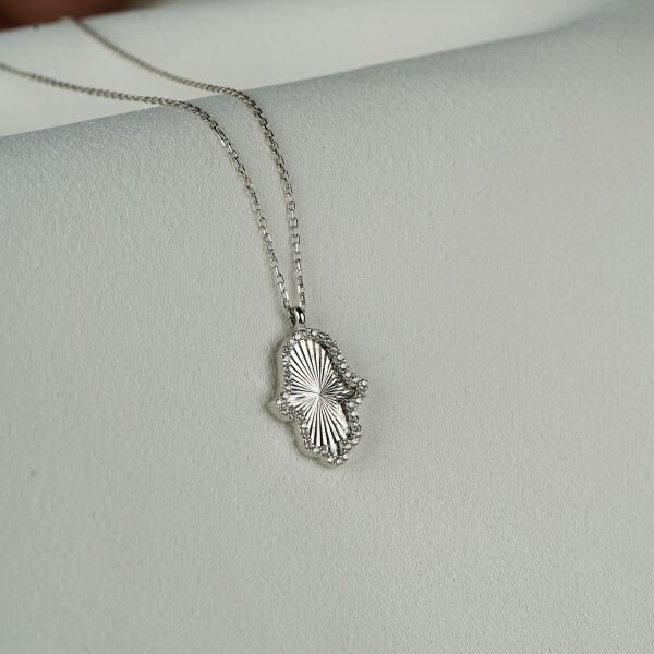 Gümüş Lazer Kalemli El Kolye