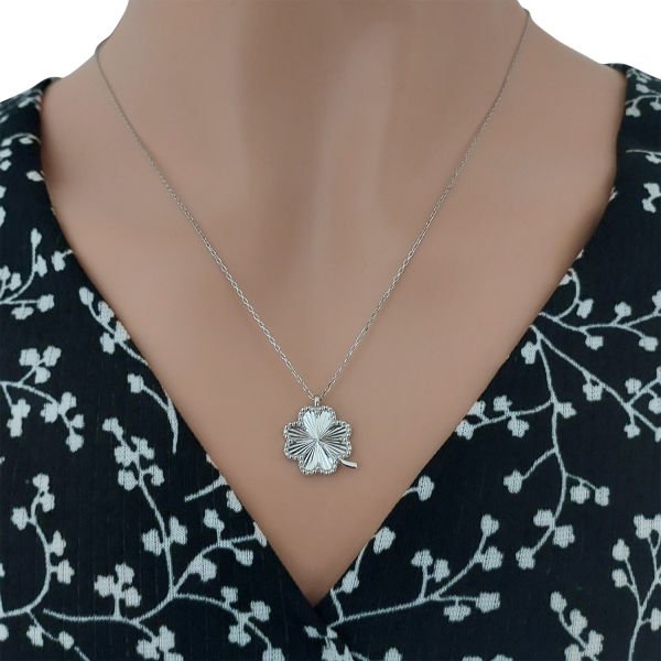 Gümüş Kalemli Yonca Kolye