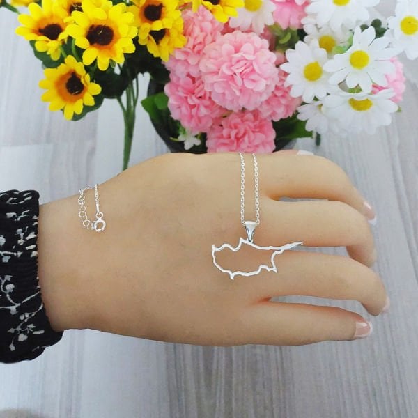 Gümüş Özel Tasarım Kıbrıs Haritası Kolye