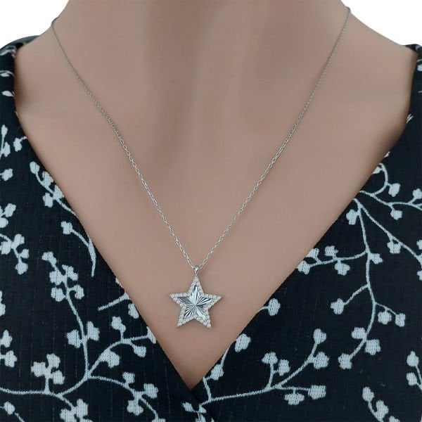 Gümüş Taşlı Kalemli Yıldız Kolye