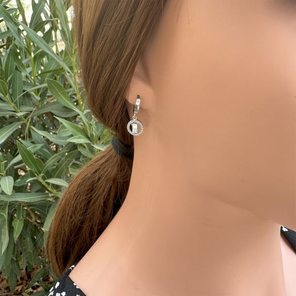 Gümüş Beyaz Taşlı Baget Küpe