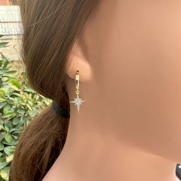 Gümüş Taşlı Kutup Yıldızı Küpe