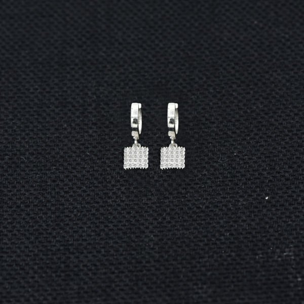 Gümüş Taşlı Minik Küpe