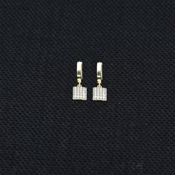 Gümüş Taşlı Minik Küpe