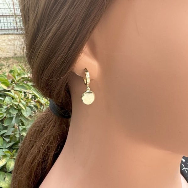 Gümüş Yuvarlak Minik Pul Sallantılı Küpe