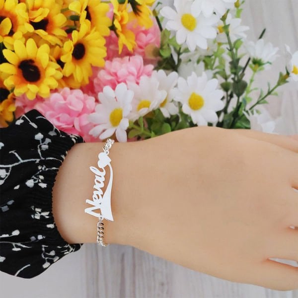 Gümüş Kişiye Özel Kalpli İsimli Bayan Bileklik