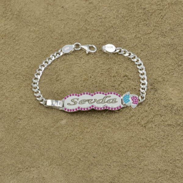 Gümüş Plaka İsimli Kız Bebek Künyesi