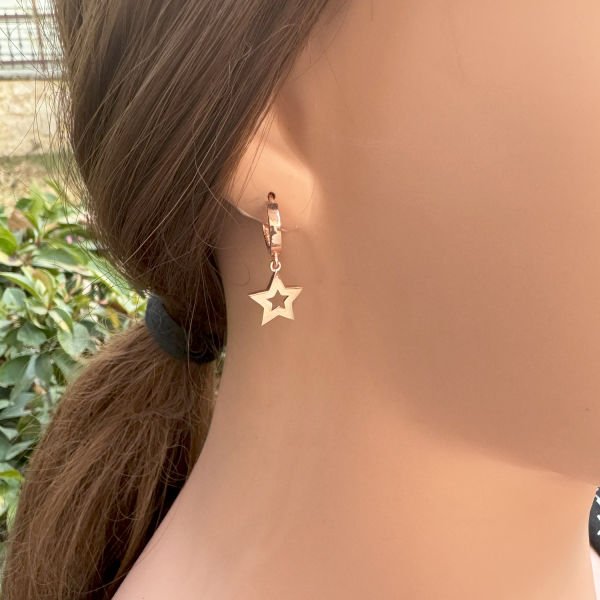 Gümüş Taşsız Yıldız Sallantılı Küpe