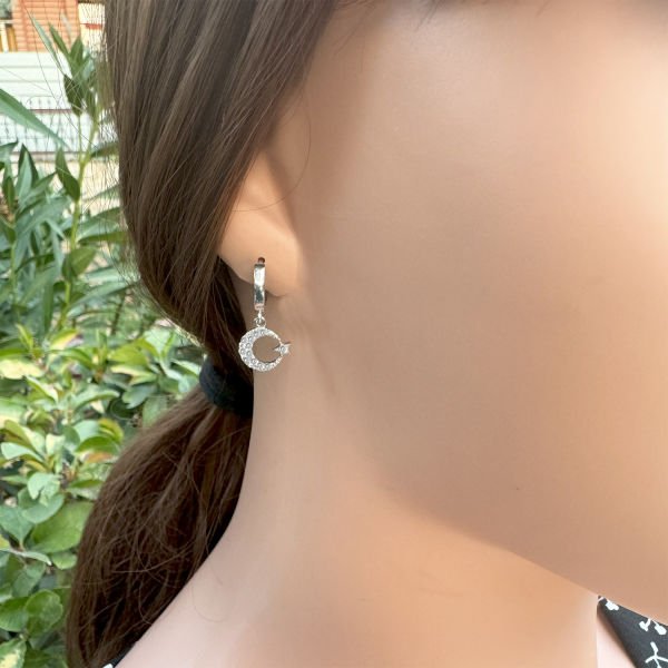 Gümüş Taşlı Ayyıldız Sallantılı Küpe