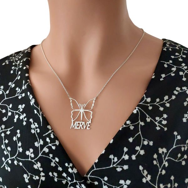 Gümüş Kişiye Özel Kelebek Tasarımlı İsimli Kolye