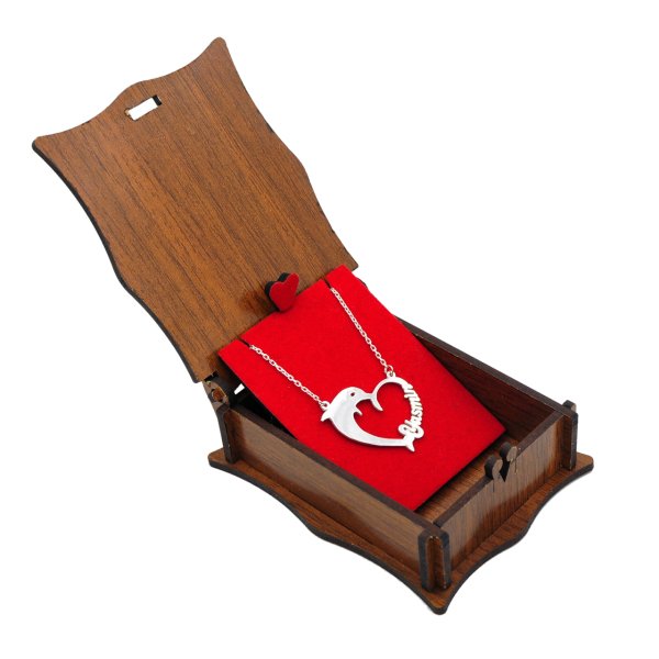 Gümüş Kalpli Yunus Balık Tasarımlı İsimli Kolye