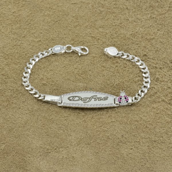 Gümüş Uğur Böceği İsimli Bebek Künyesi