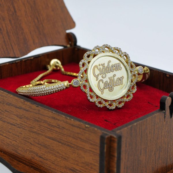 Gümüş Taşlı Plaka Sonsuzluk İsimli Bileklik