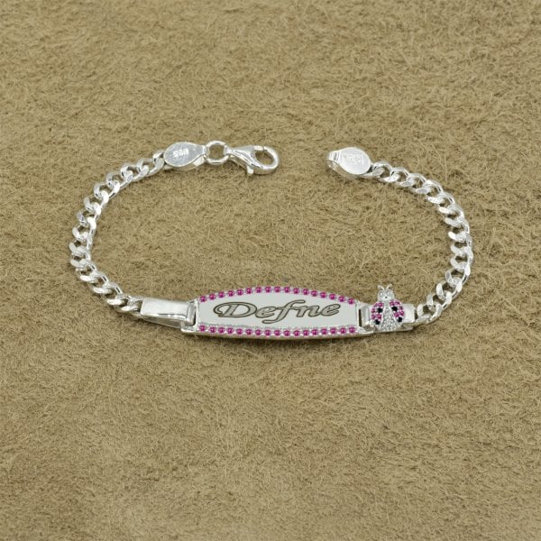 Gümüş Uğur Böcekli İsimli Kız Çocuk Künyesi