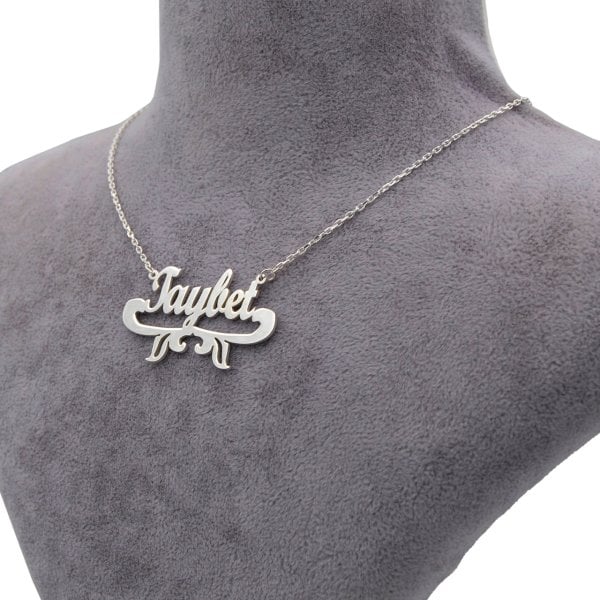Gümüş Özel Tasarım Altı Desenli İsimli Kolye