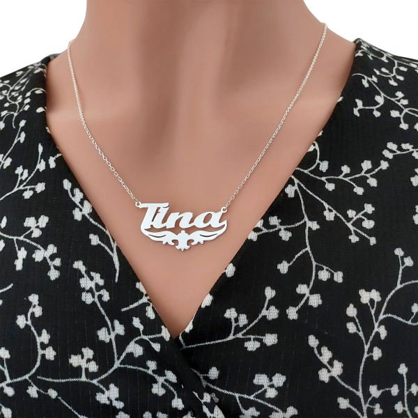 Gümüş Özel Tasarım Altı Lale Desenli İsimli Kolye