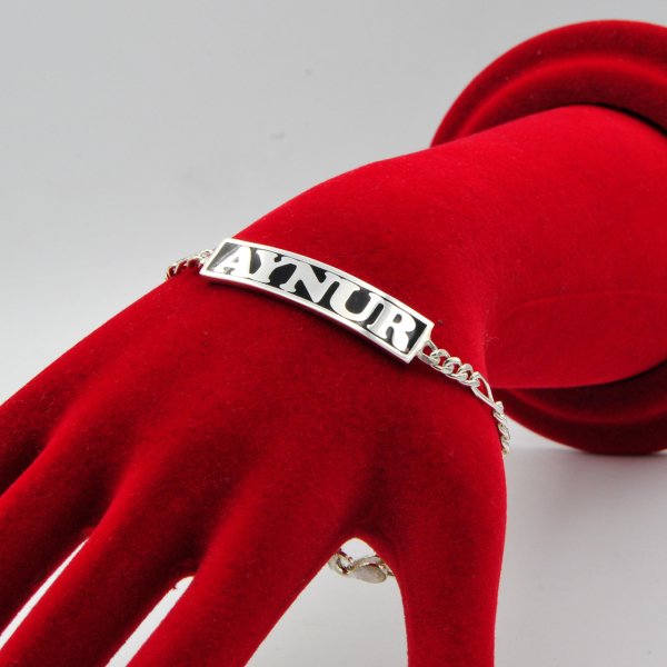 Gümüş Plakalı Tasarım Mineli İsimli Erkek Bileklik
