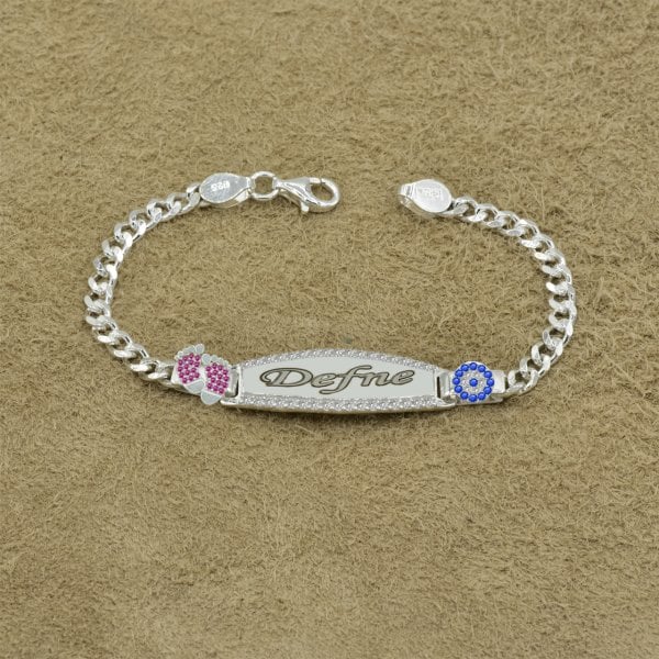 Gümüş Plakalı İsimli Kız Bebek Künyesi