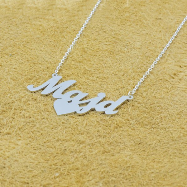 Gümüş Altı Kalpli İsimli Kolye