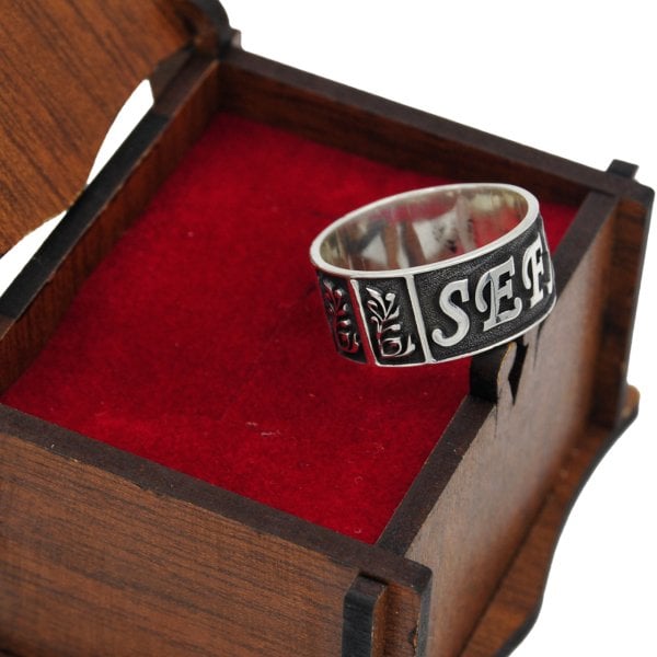 Gümüş Kişiye Özel Tasarım İsimli Yüzük