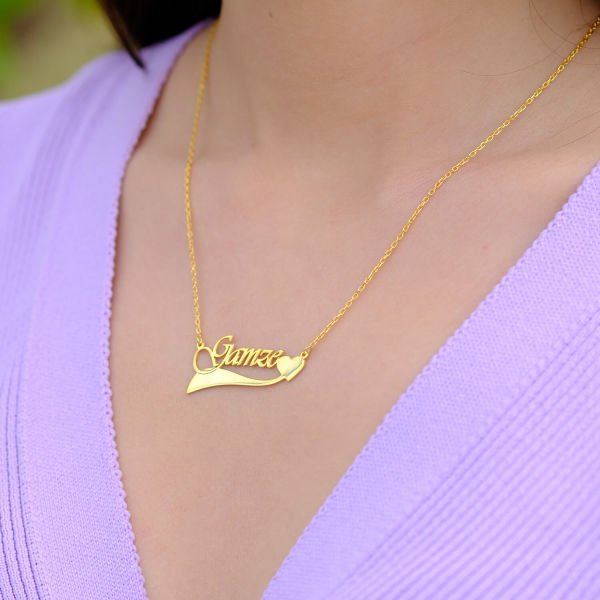 Gümüş Altı Desenli Kalpli İsimli Kolye