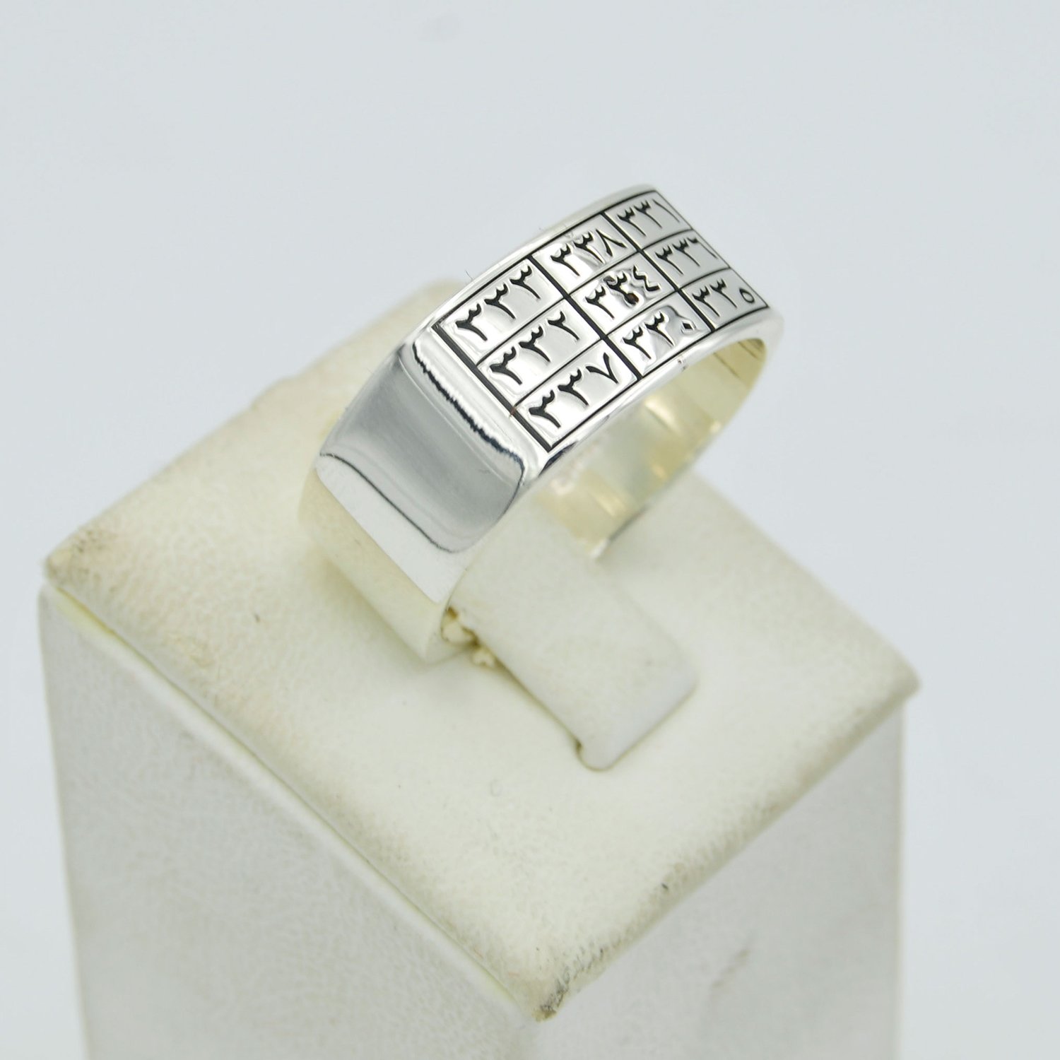 Gümüş Arapça Rakam Özel Tasarım İsimli Yüzük