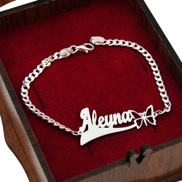 Gümüş Özel Tasarım Kelebekli İsimli Bileklik