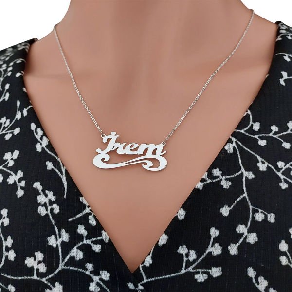 Gümüş Özel Tasarım Altı Desenli İsimli Kolye