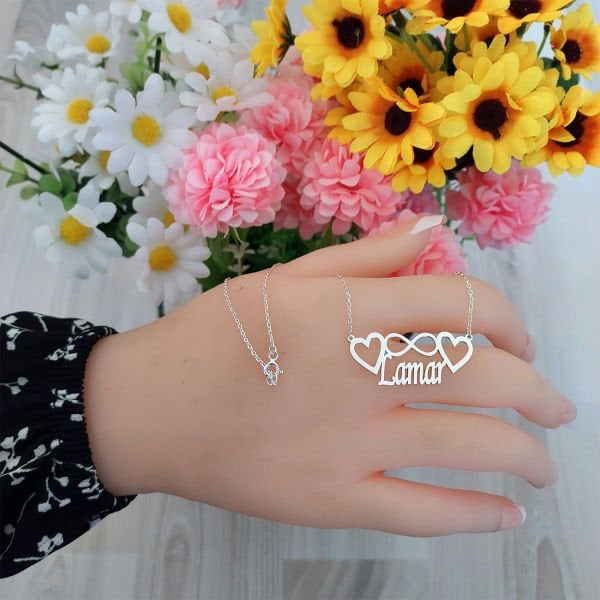 Gümüş Kalpli Sonsuzluk İsimli Kolye