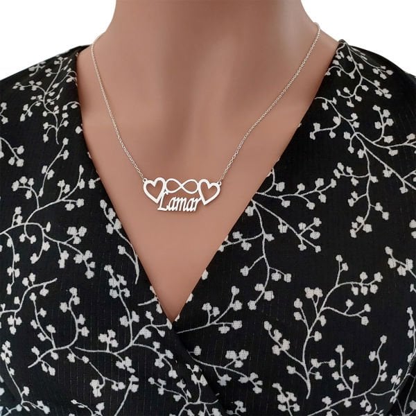 Gümüş Kalpli Sonsuzluk İsimli Kolye