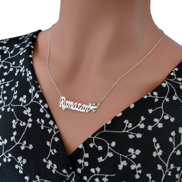 Gümüş Kuş Figürlü İsimli Kolye