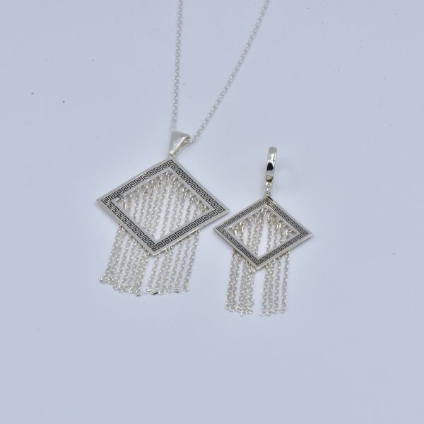 Gümüş Zincir Sallantılı Kolye Küpe