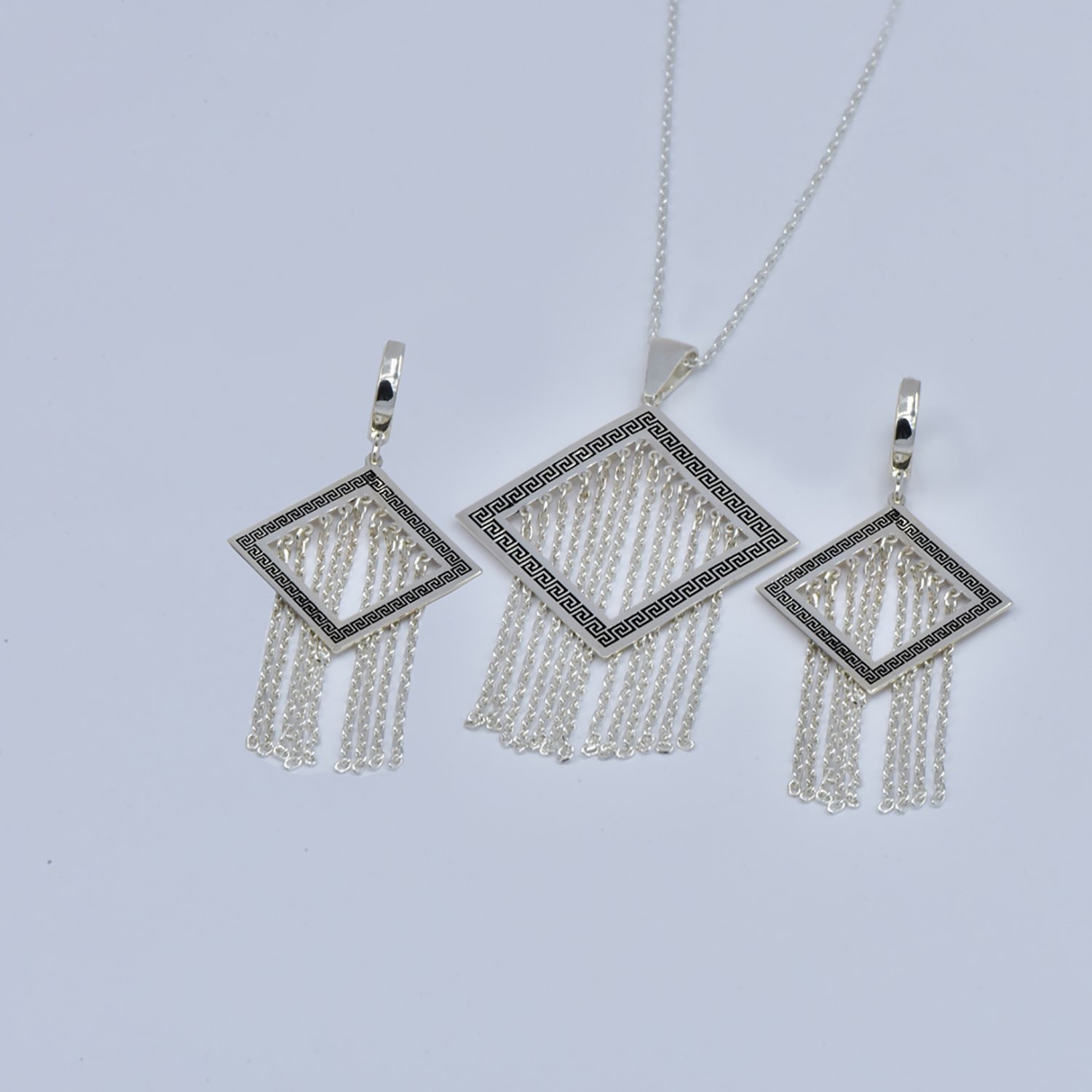 Gümüş Zincir Sallantılı Kolye Küpe