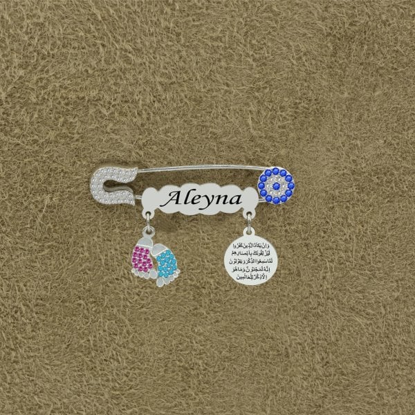 Gümüş Patikli İsimli Bebek İğnesi