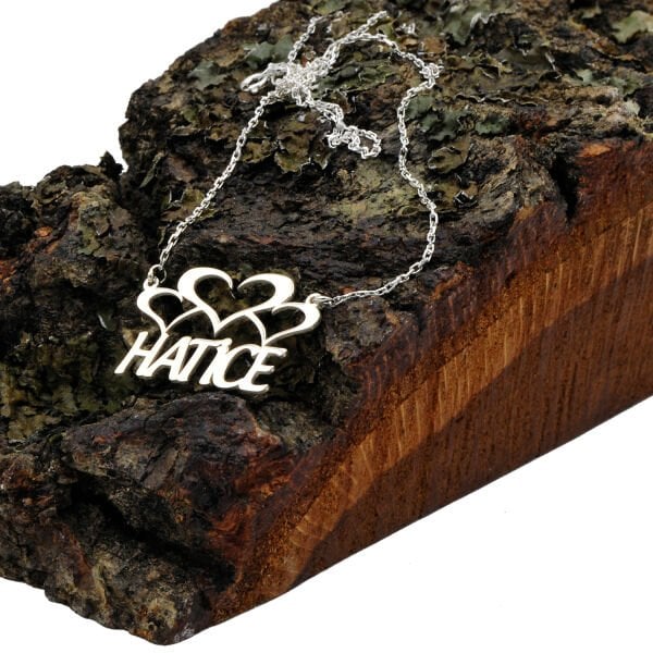 Gümüş 3 Kalpli Özel Tasarım İsimli Kolye